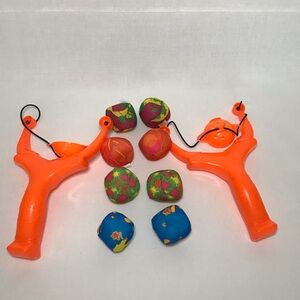 Water play sling shots